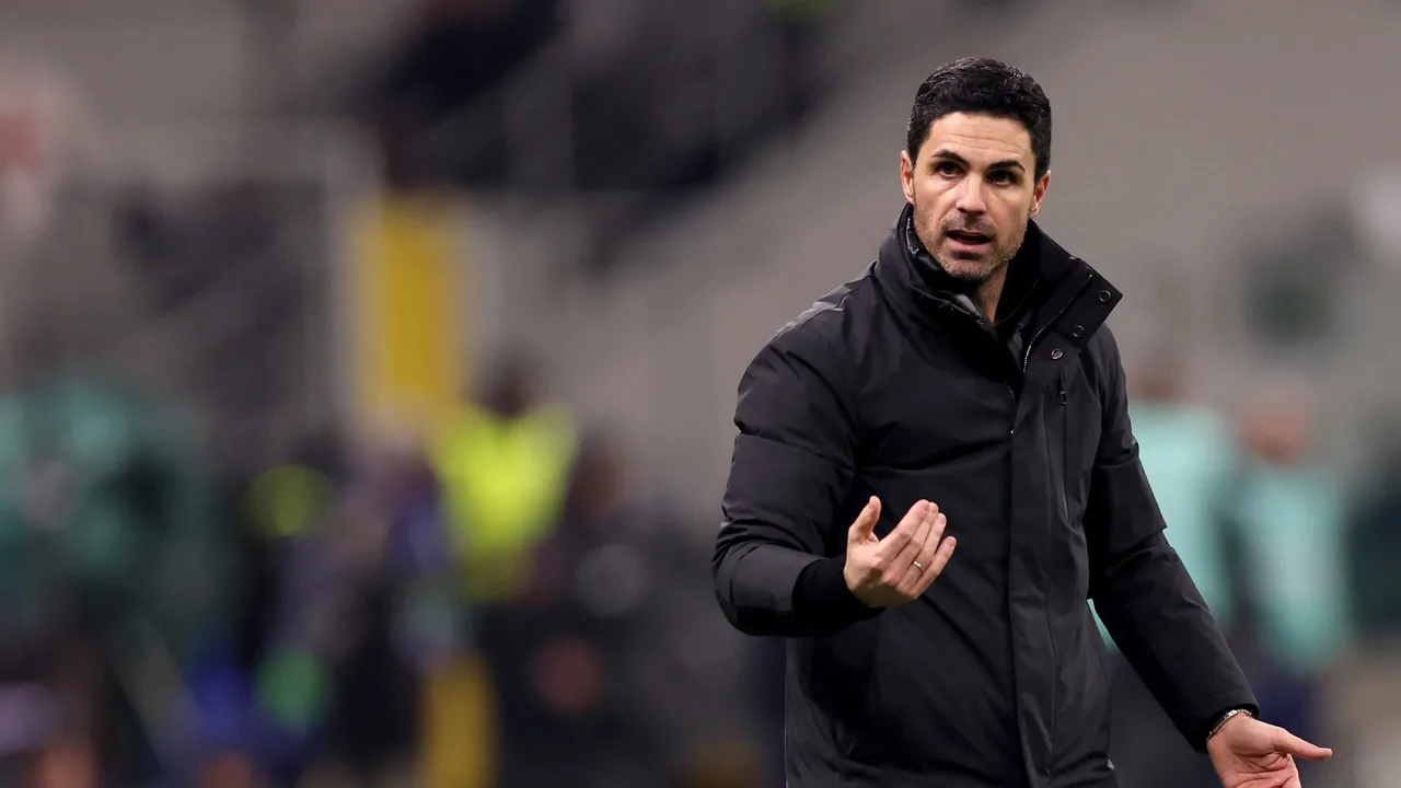 أرتيتا يثير الجدل.. تصريحات نارية حول لقب جوارديولا قبل قمة آرسنال ويونايتد